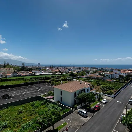 Terrace Apartment Ponta Delgada